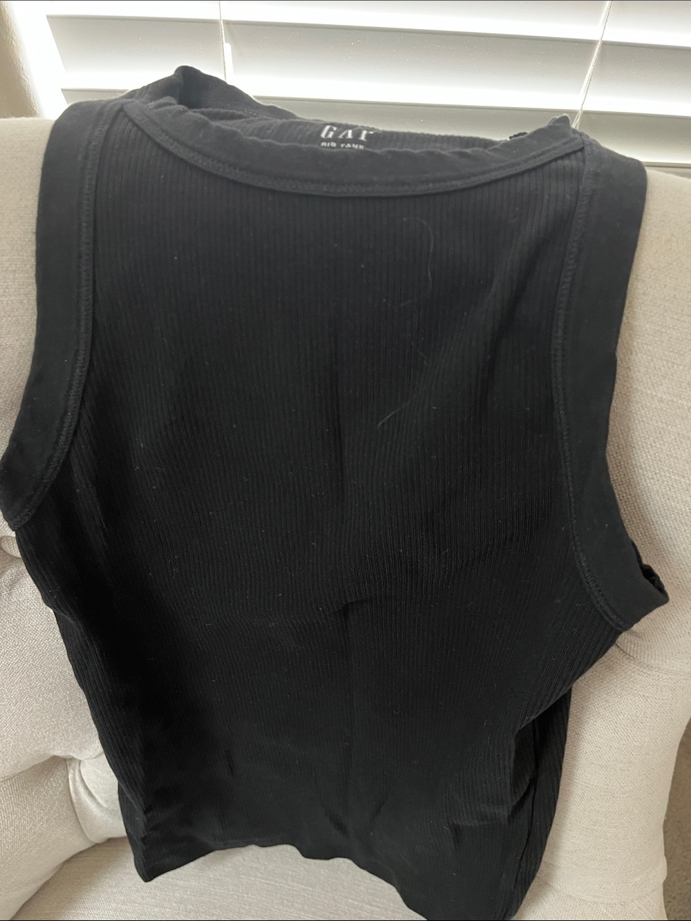 GAP Black Ribbed Tank Top - Picture 2 of 2